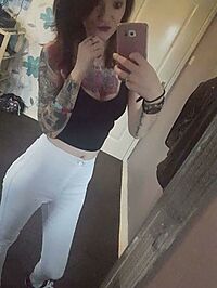 Femme nympho recherche une rencontre sans prise de tête à Rodez - Aveyron