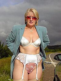 Plan libertin à Besançon avec Patricia femme mure de 67 ans