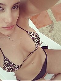 Émilie souhaite une rencontre sans prise de tête (à Montauban 82000)