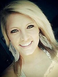 Rencontre infidèle à Charleville-Mézières avec cochonne de 31 ans