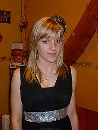 Plan libertin (près de Le Mans 72000) avec chienne de 28 ans